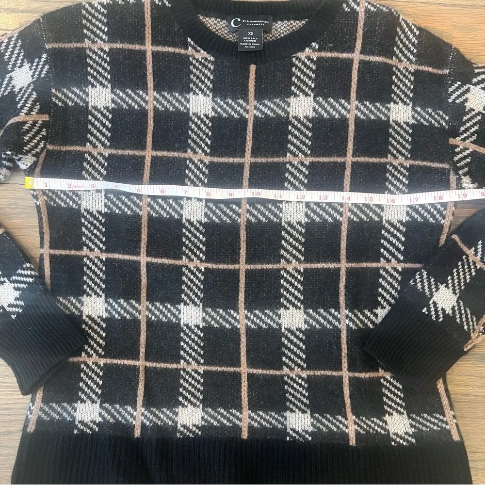 100% Cashmere Sweater C by Bloomingdale’s Black Tan Plaid Jaquard Crewneck XS - Picture 2 of 6